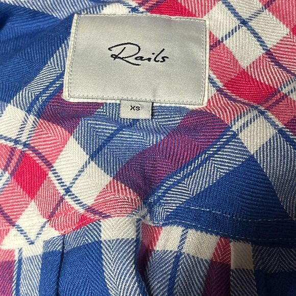 NWOT Rails Dylan Cropped button down top in Marina Flamingo Sz XS - Picture 4 of 5